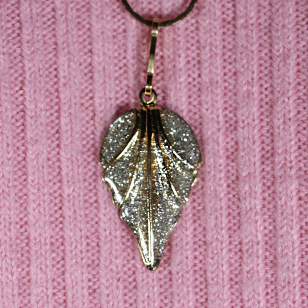 Pretty Vintage GoldTone Leaf with Diamond Dust
